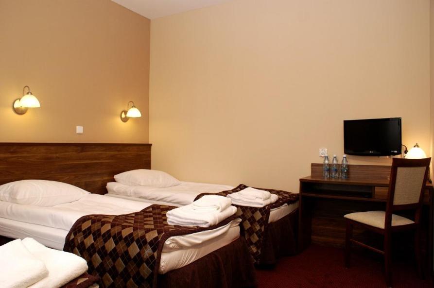 Hotel Belfort Łomża Chambre photo